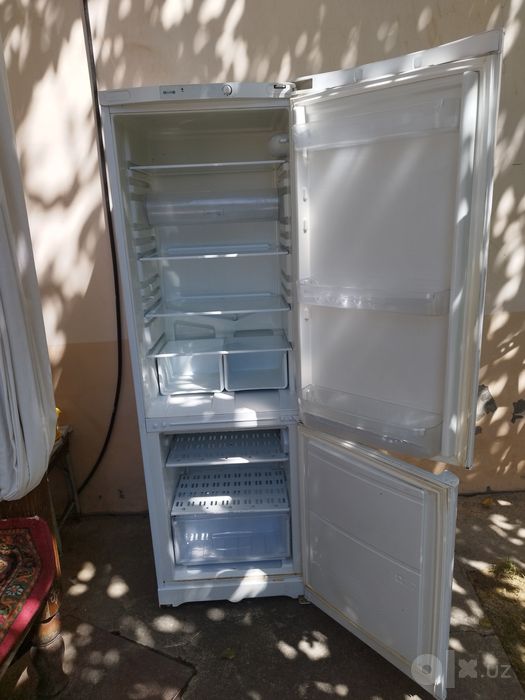 Indesit xolodilnik