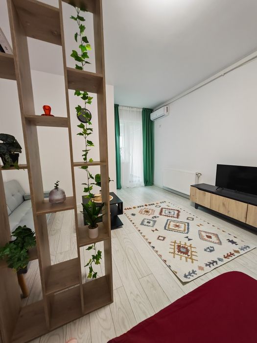 Proprietar |  Garsonieră Spatioasa | Bloc nou | Centrală proprie | AC | Prima inchiriere