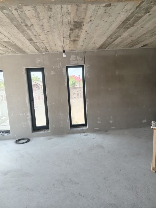 Tencuieli mecanizata/Tencuiala mecanizata/sapa lichida/sapa de ipsos