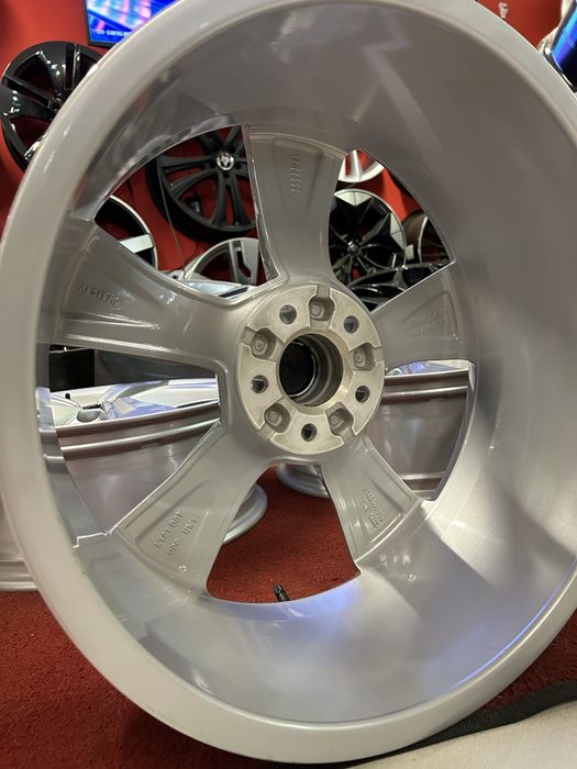 Джанти 19 цола Audi Q5 Q3 A4 A6 VW Tiguan Skoda Original