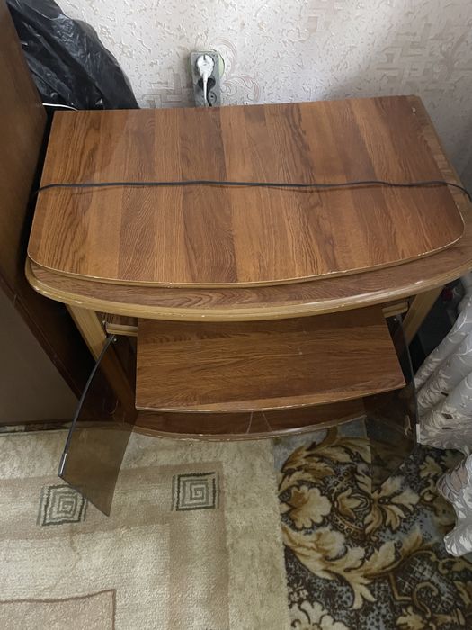 Тумбочка для телевизора