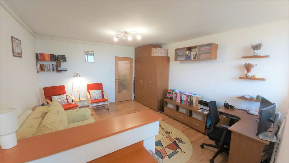 Inchirez apartament cu o camera 260 E