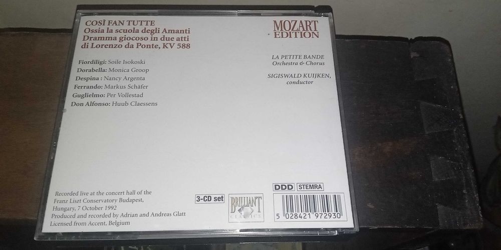 Продавам 2 тройни и 2 единични оригинални диска с класическа музика