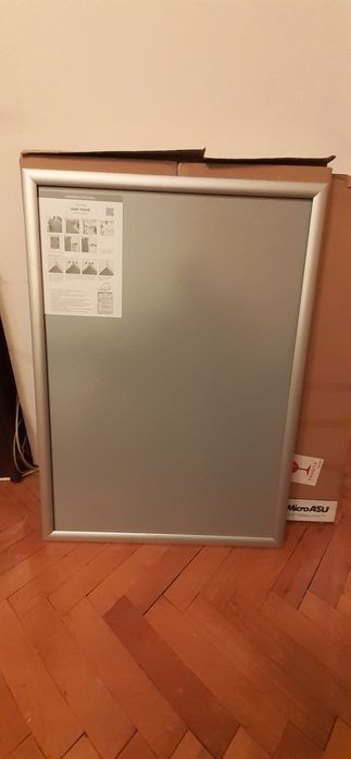 Два броя снап рамки