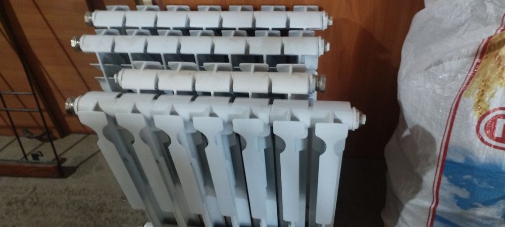 Продам алюминиевые батареи отопления