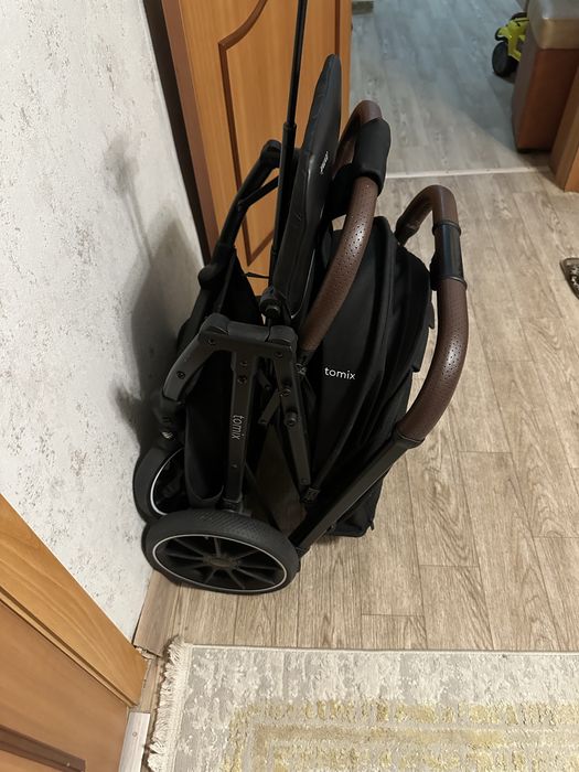 Продаю детскую коляску
