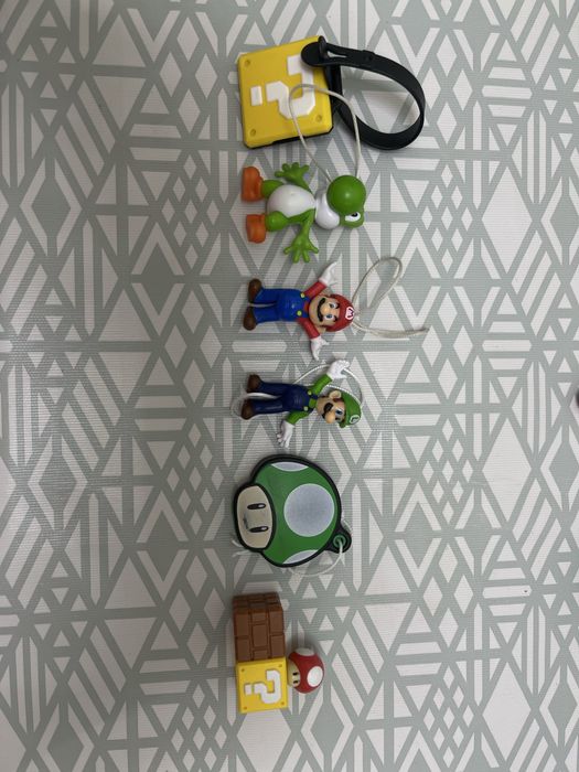 Киндер игрушки продажа