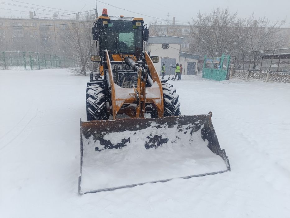 Услуги погрузчика и грейфера
