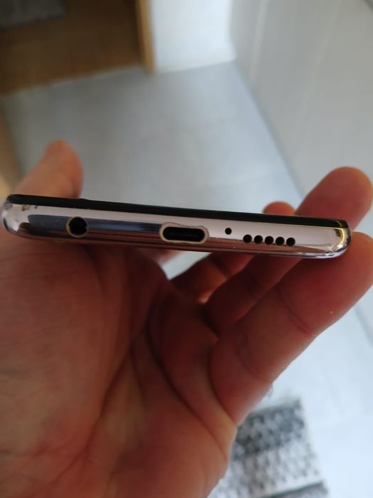 Vând  Xiaomi Poco x3 pro