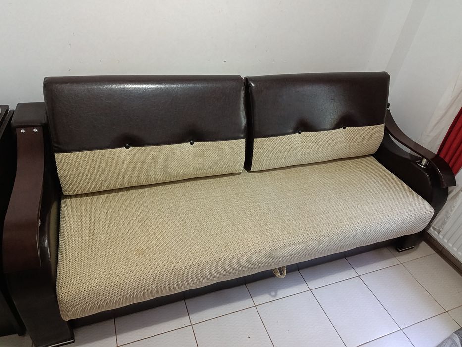 Canapea extensibila