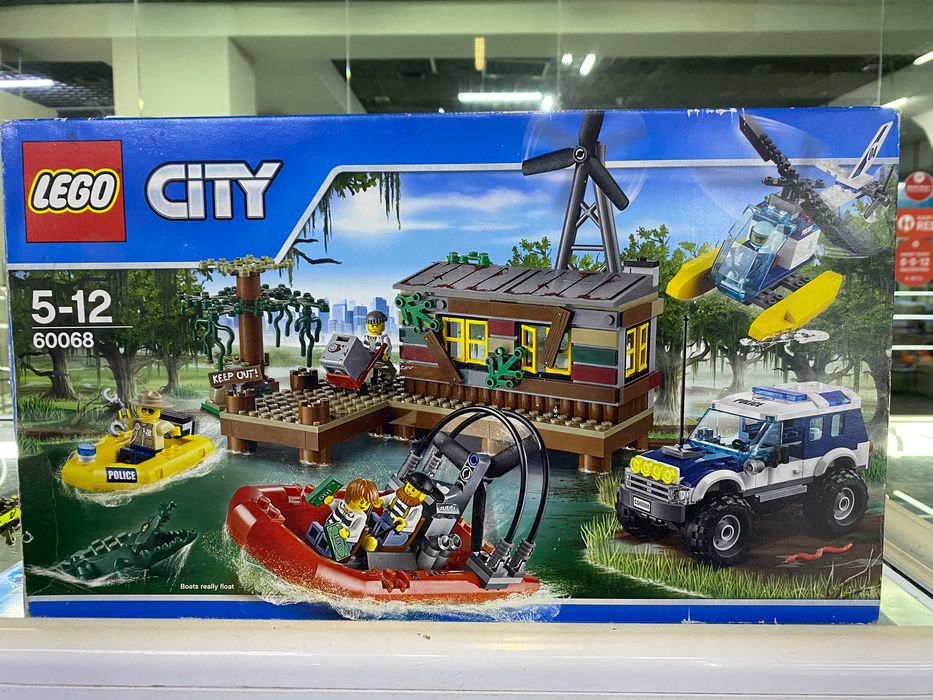 LEGO CITY 60068 в отличном состоянии все детали на месте ! 451 ДЕТАЛЬ