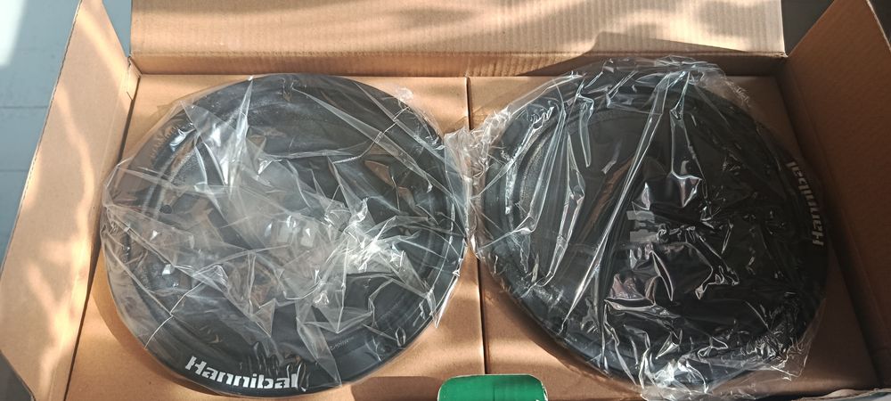 Динамики в машину  16 см