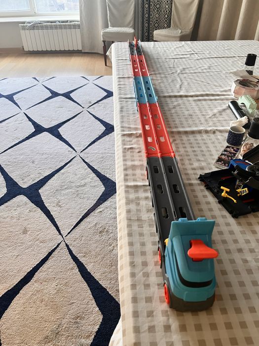 Hot wheels горка