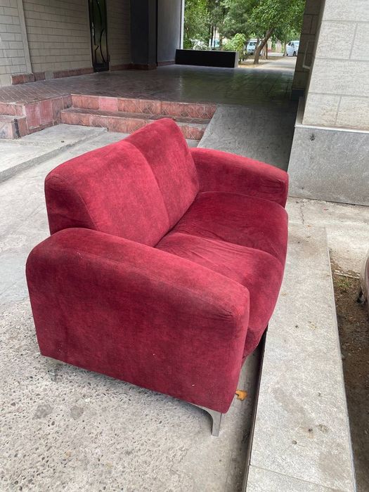 Диван универсальный 2 х местный