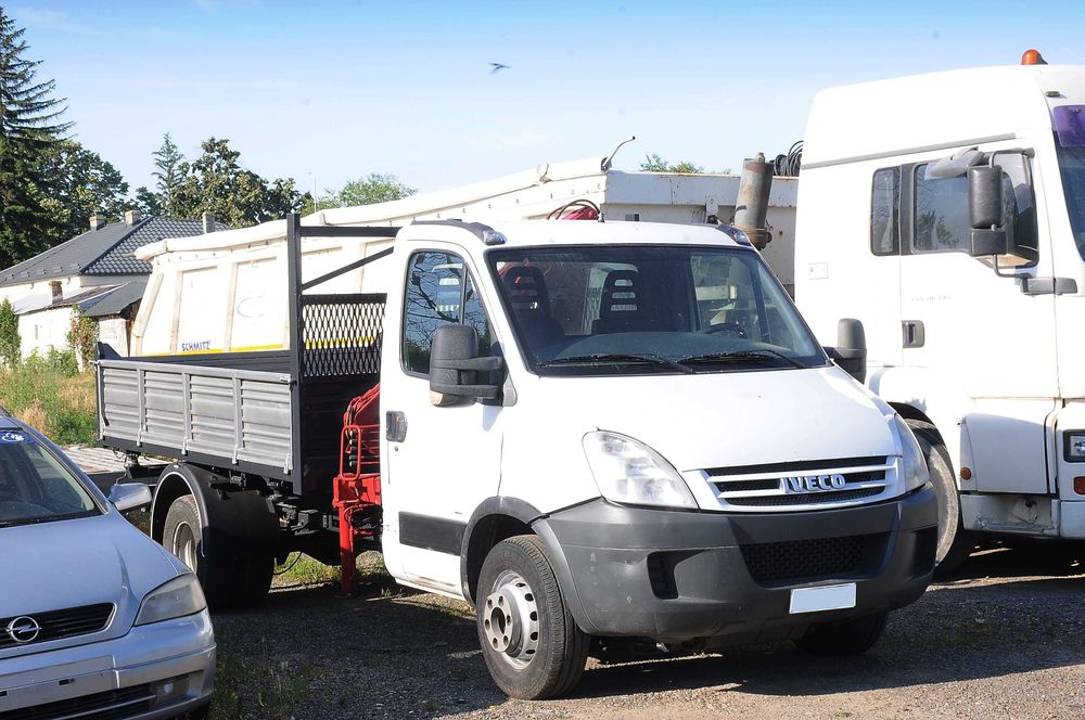 IVECO Daiy 65C15 Basculabil+Macara 2010 3.0HPi 150 CP cat. C Inmatriculat / Proprietar, 13.900 €