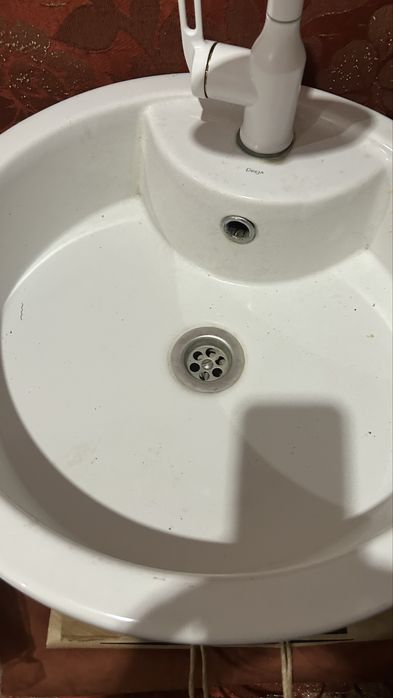 Раковина коуглая продам