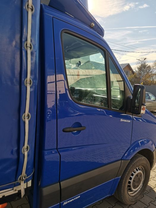 Vînd mercedes sprinter euro 5