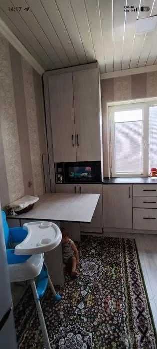 Себзор 1 хона, 41м2 тайер квартира ШОШИЛИНЧ сотилади!Балкон 2*6м.