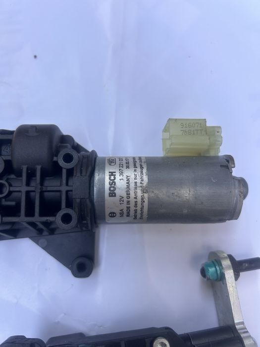 Амортисьори за ел багажник на Audi A6 Ц7