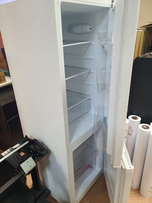 Холодильник DEXP