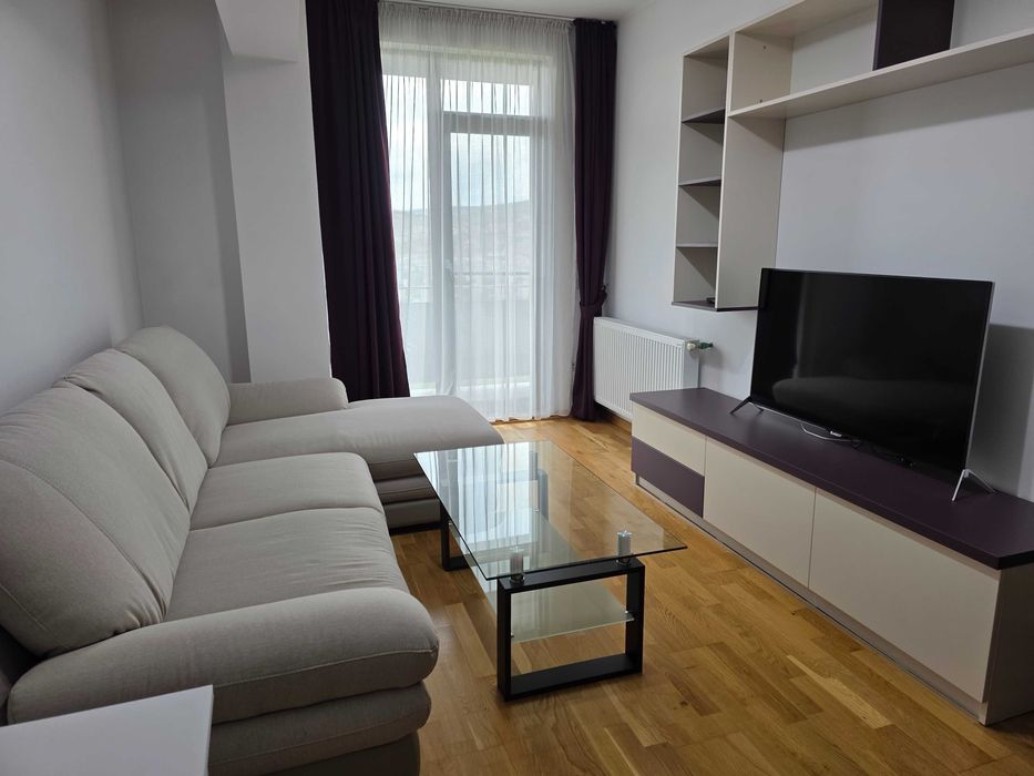 Inchiriez apartament 2 camere decomandat cartier Borhanci