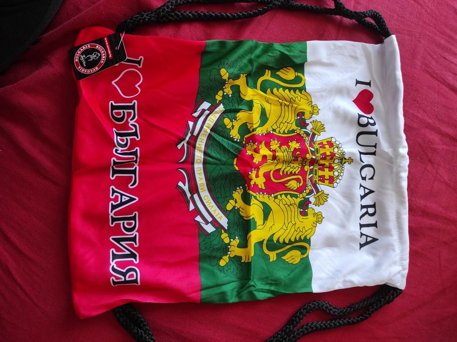 Мешка с българското знаме.