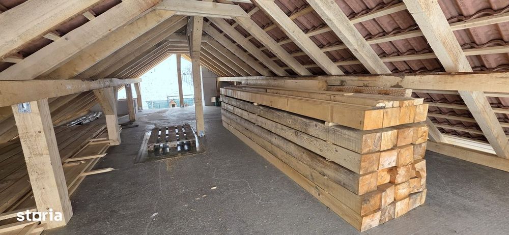 Proprietate deosebită în sat Chinari – Sântana de Mureș