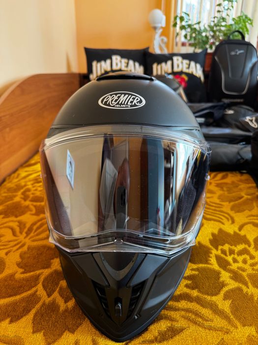 Каска за мотор Premier