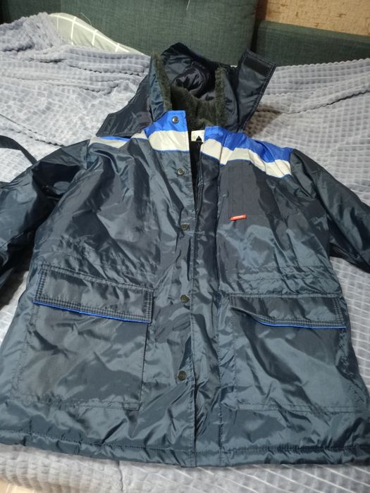 Продаю спецодежду