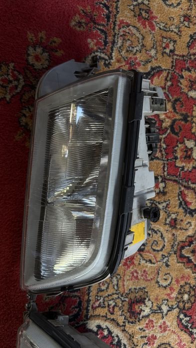 Фары Mercedes W202 рестайл