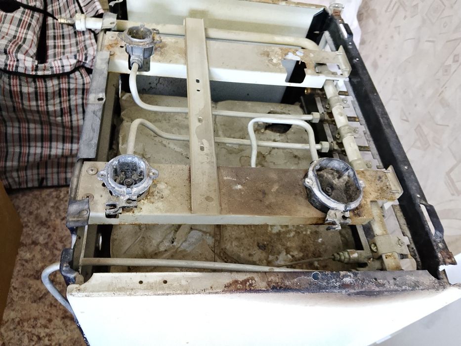 Продам газ.плиту
