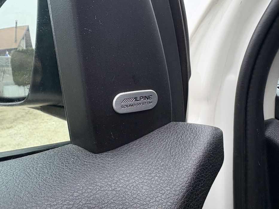 Fiat Freemont 2013 – 7 locuri, Alb, Interior piele neagră