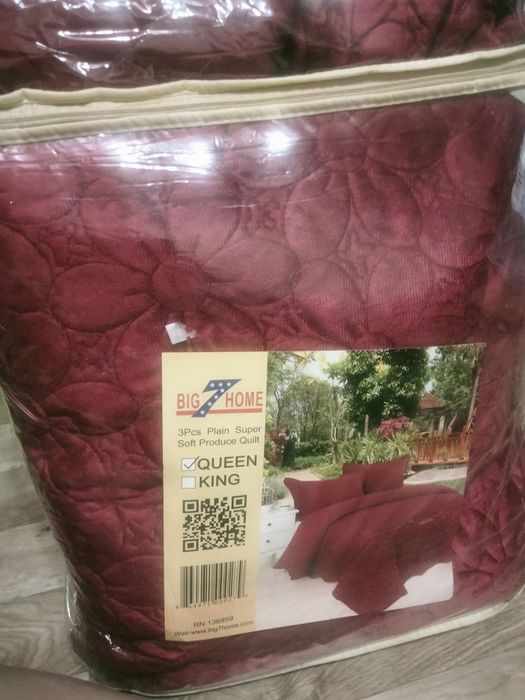 Продам покрывало с навалочками