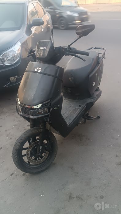 Срочно продается электроскутер YADEA