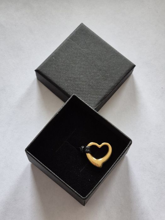 Дамско кожено колие във формата на сърце - 18 к проба + ПОДАРЪК гривна