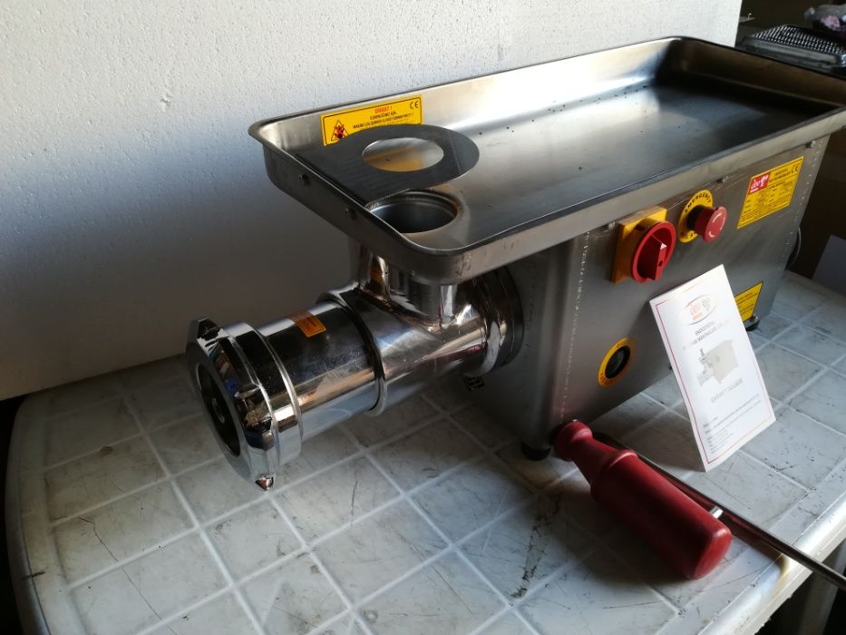 Месомелачка  професионална-32 месобъркачка