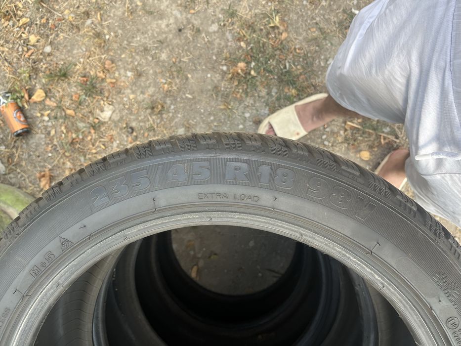 Продам зимние шины, 18 размер