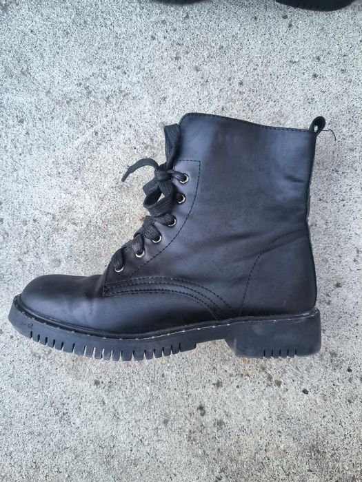 Дамски черни боти