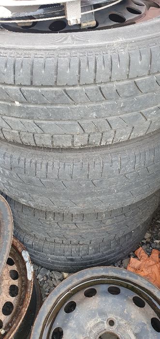 Cauciucuri cu jante 195 60 R16 C