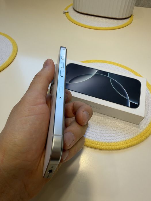 iPhone 16pro 256 сим+есим