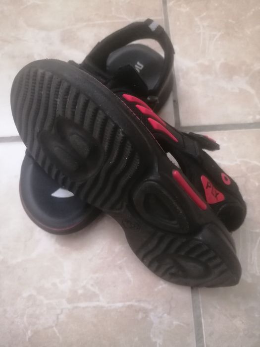 Мальчиковый сандал