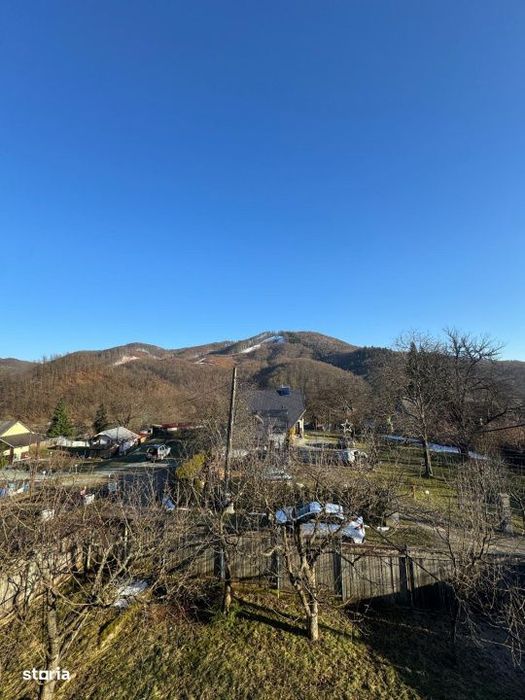 Casa 3 dormitoare, 90 mp, teren 10 ari, zona Firiza