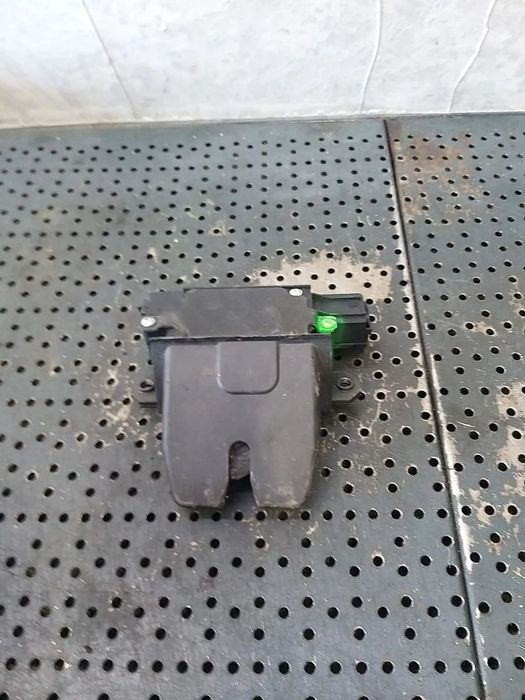 Broasca haion volvo v50 s40 4n51a442a66ak 01043429002