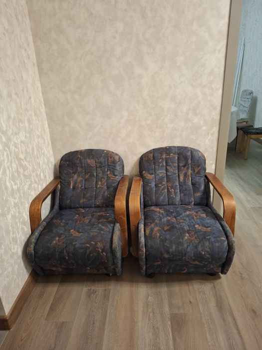 Продам 2 кресла за 25000