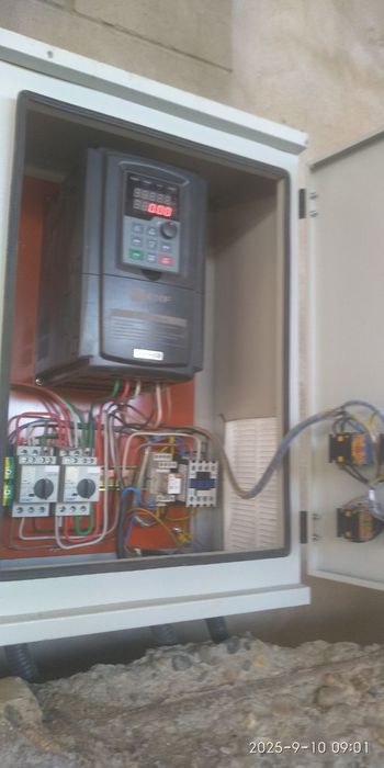 Электрик электромонтажник