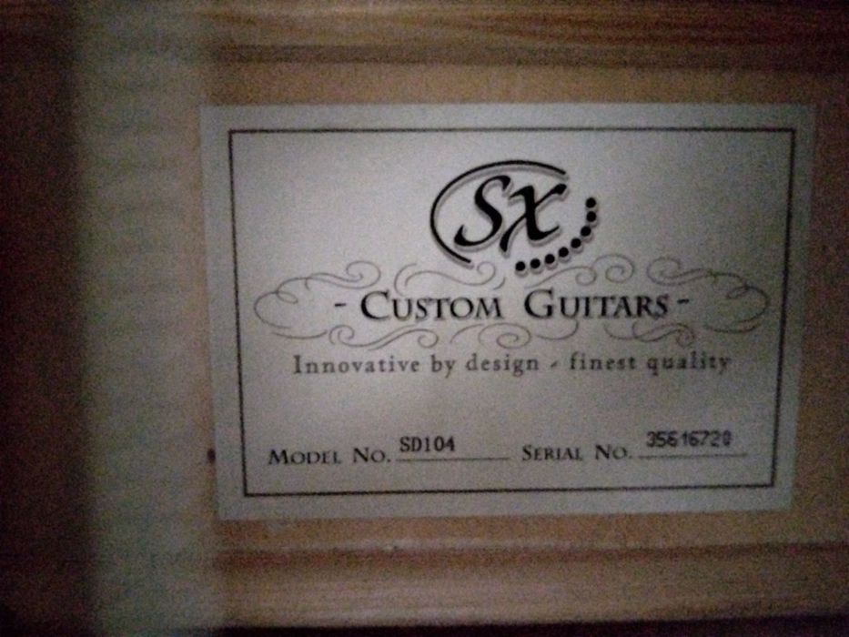Продавам електро акустична китара SX-SD104 с електроника Fishman 301