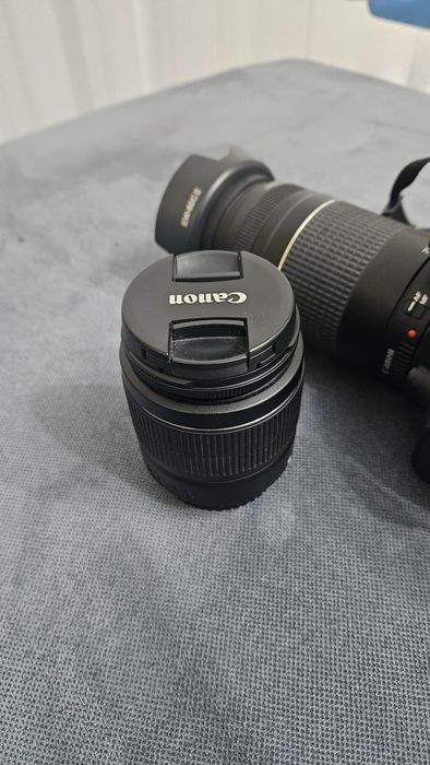 Canon Eos 700D stare foarte bună