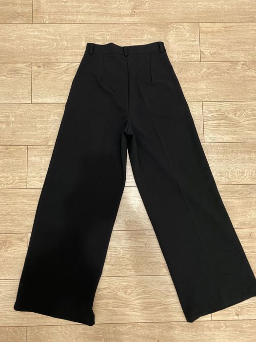 Широкий черные брюки