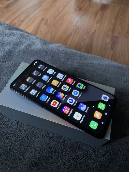 Xiaomi Mi 9…dvfdssf