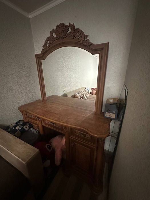Спалный Ганитур Сервант